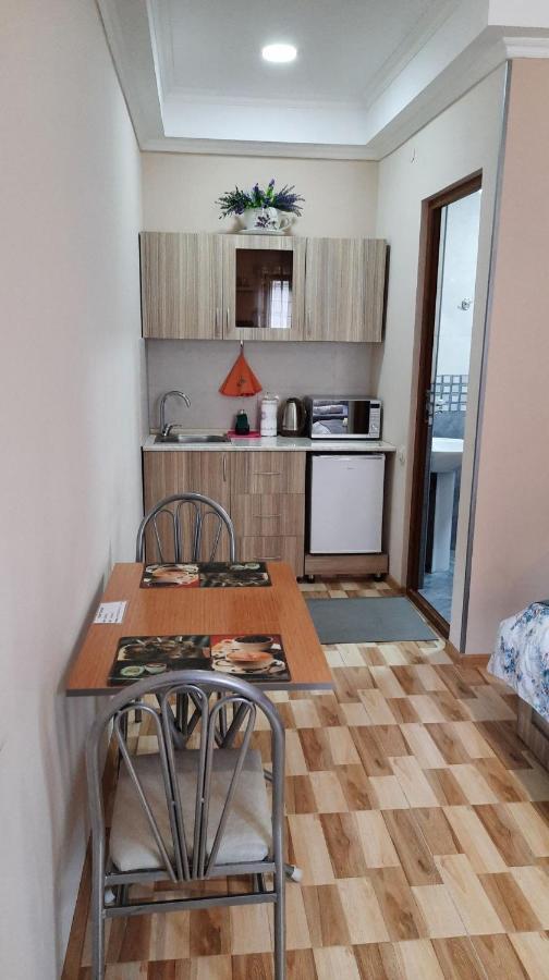 Hotel Central Κουτάισι Εξωτερικό φωτογραφία
